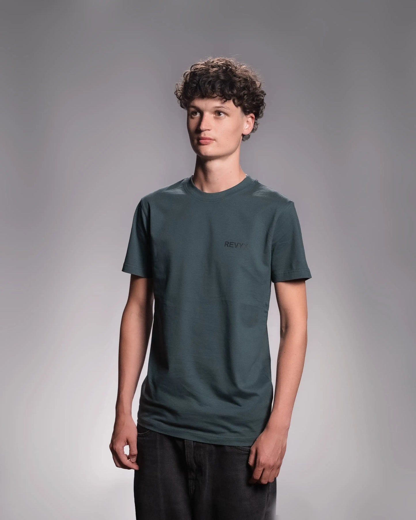 BeBound-Tee Bottle Green - Revyx